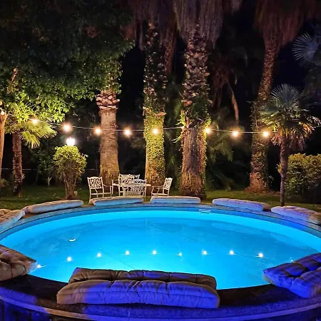 Le Stanze Dei Mori - Quadrupla Con Bagno Privato Bed and breakfast *